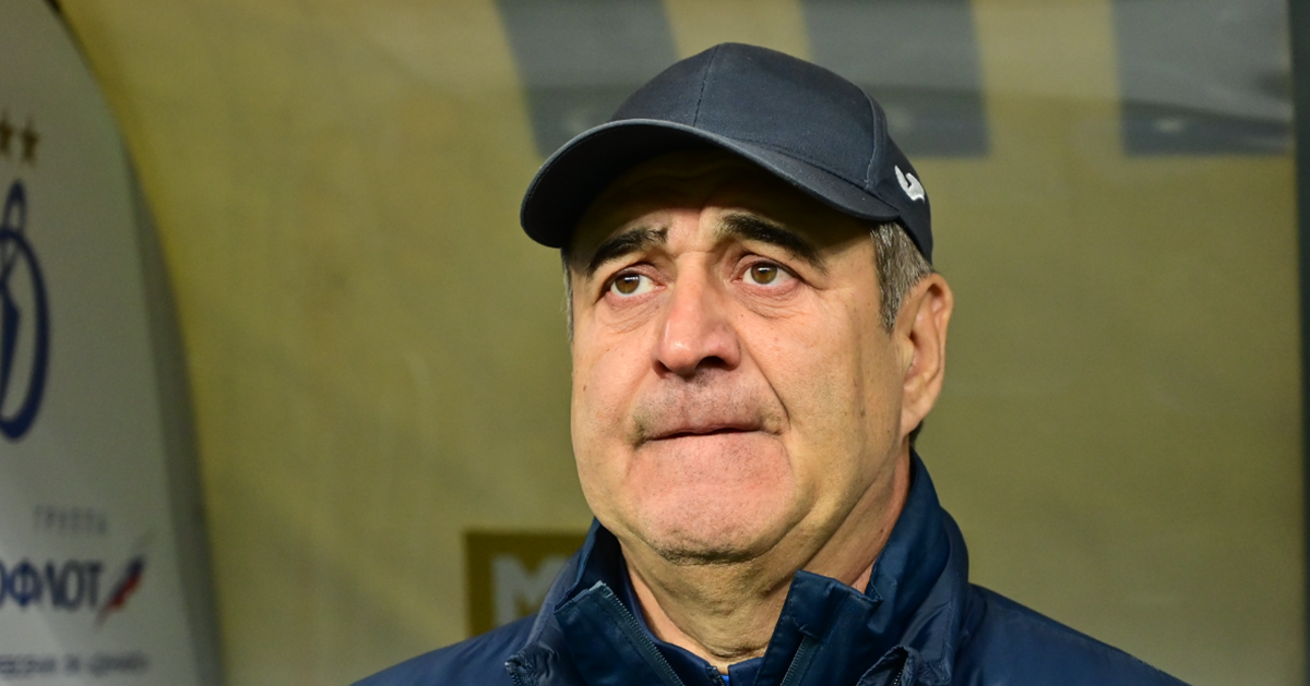 Махачкалинское Динамо приняло отставку Биджиева и извинилось перед тренером за поведение фанатов в матче с Пари НН