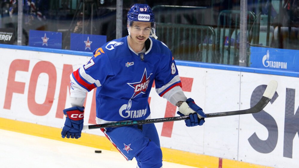 СКА намерен обменять Голдобина летом его подписали на три года. Форвард не играл за команду с 12 ноября