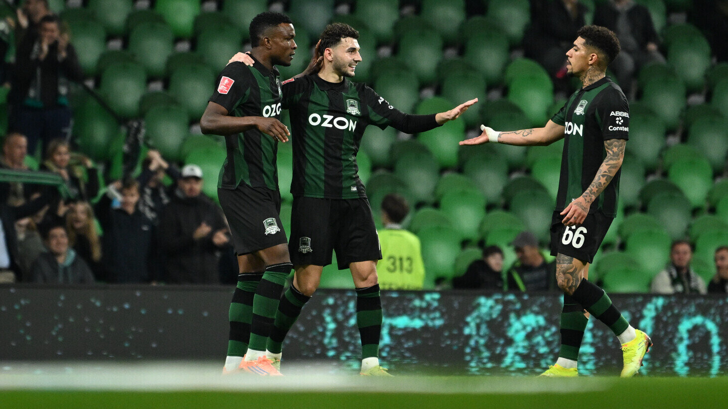 Краснодар не проигрывает 10 матчей подряд  7 побед, 3 ничьих