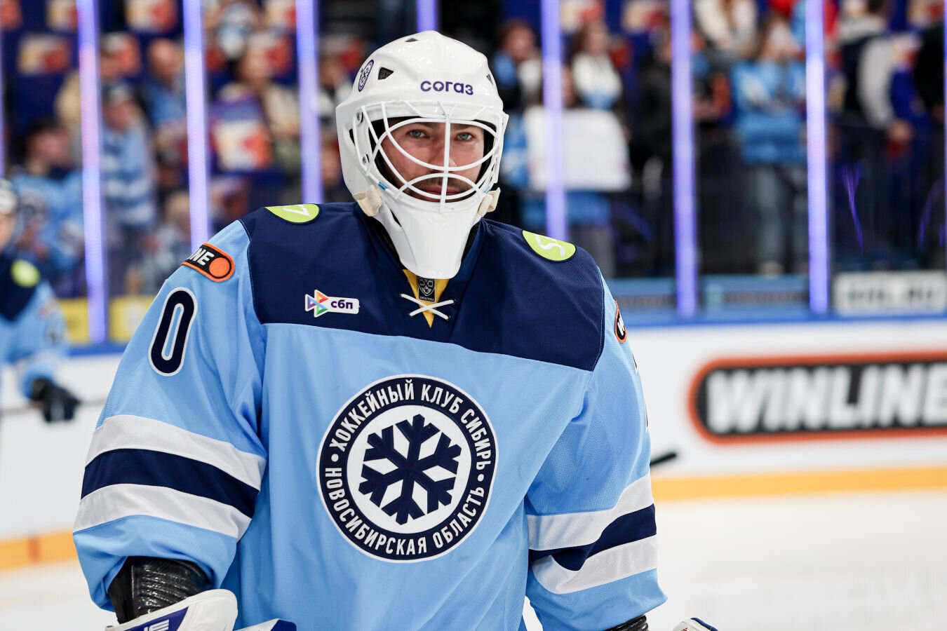 Константин Волков завершил карьеру в 28 лет. Сегодня вратарь покинул Сибирь