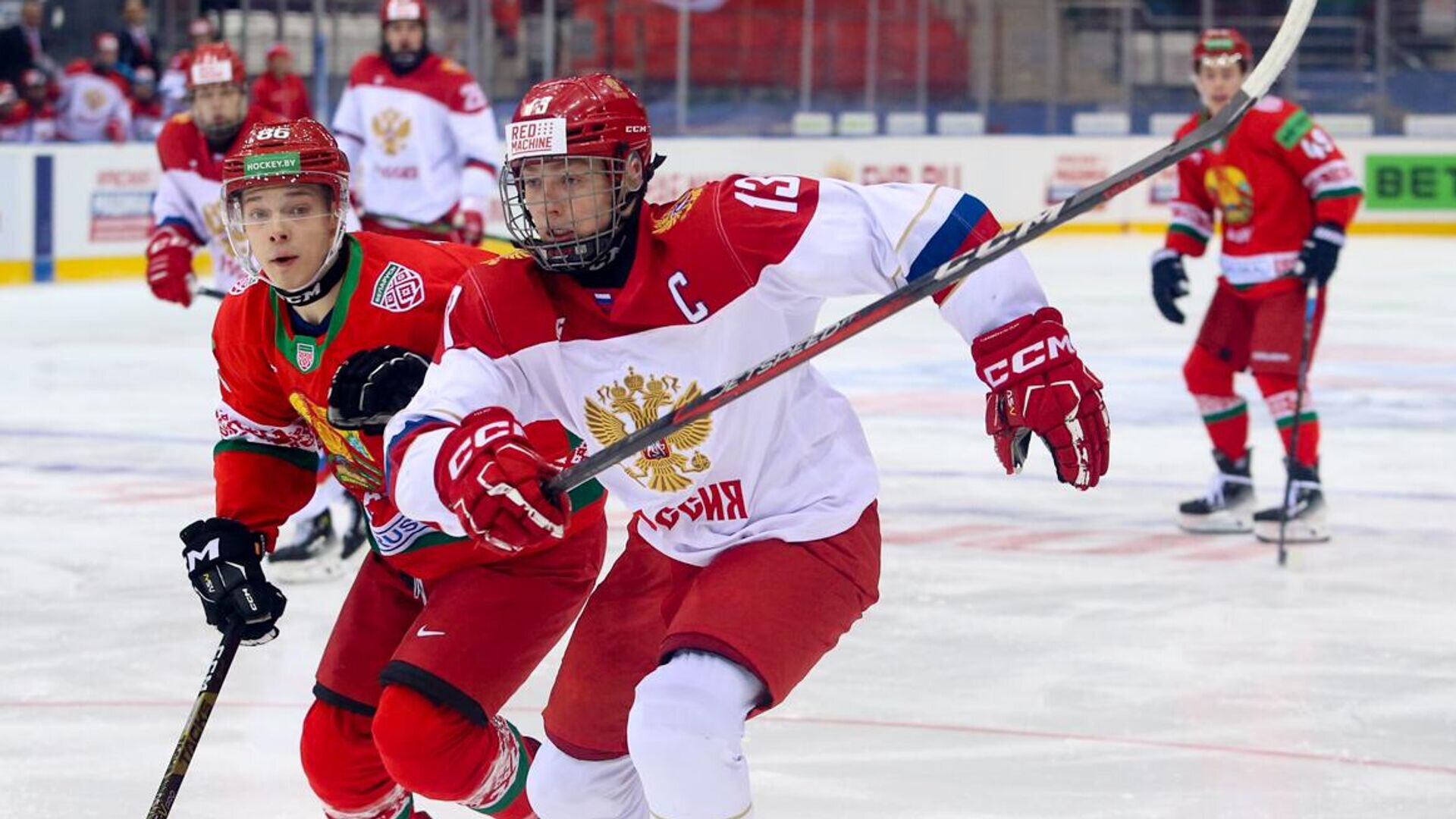 Плющев о ЮЧМ: Если нас допустят, будет непросто. Мы были отвлечены от международных игр, многие вопросы пущены на самотек. Особенно ярких юношей мы в чемпионате не видим