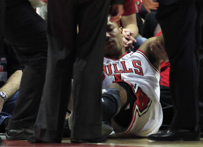 Деррик Роуз и еще 13 судьбоносных травм в плей-офф НБА