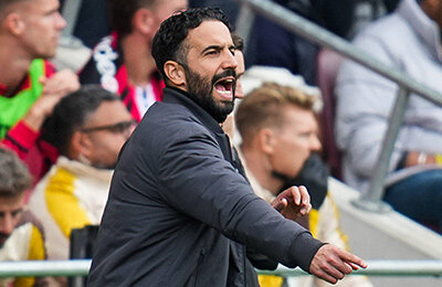 премьер-лига Англия, Ливерпуль, Манчестер Юнайтед