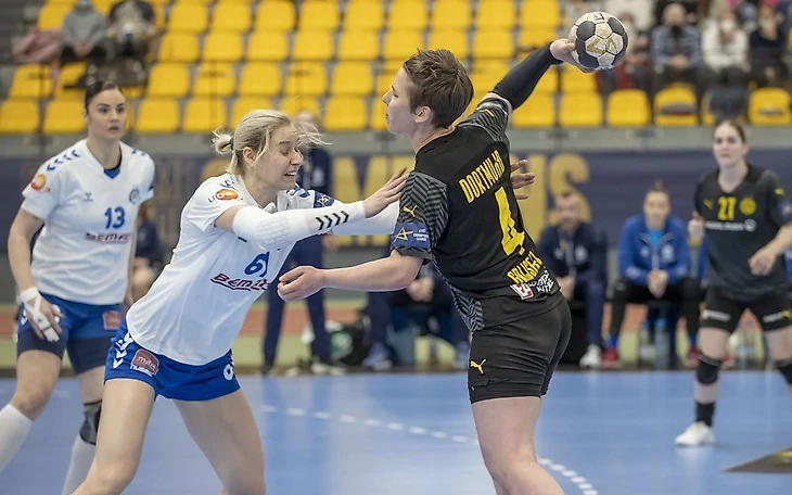 Лига чемпионов. Десятка Масловой. Россиянка помогла "Будучности" отметить день рождения клуба победой, изображение №2