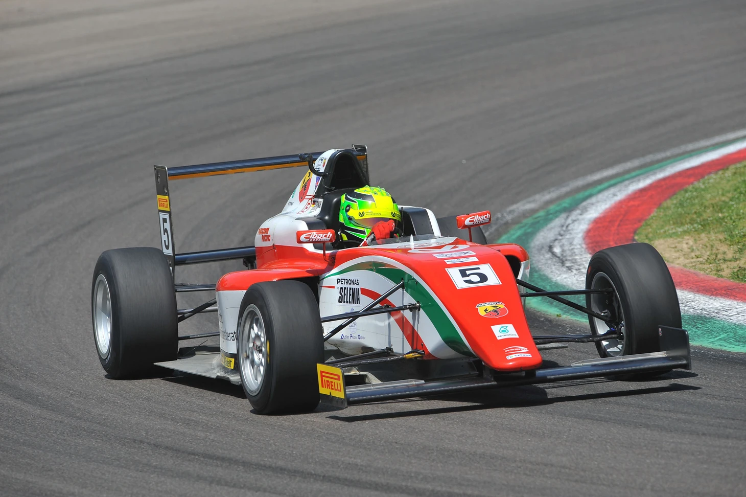 f4