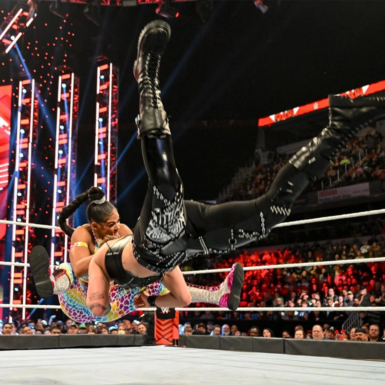 Обзор WWE Monday Night RAW 14.02.2022, изображение №20