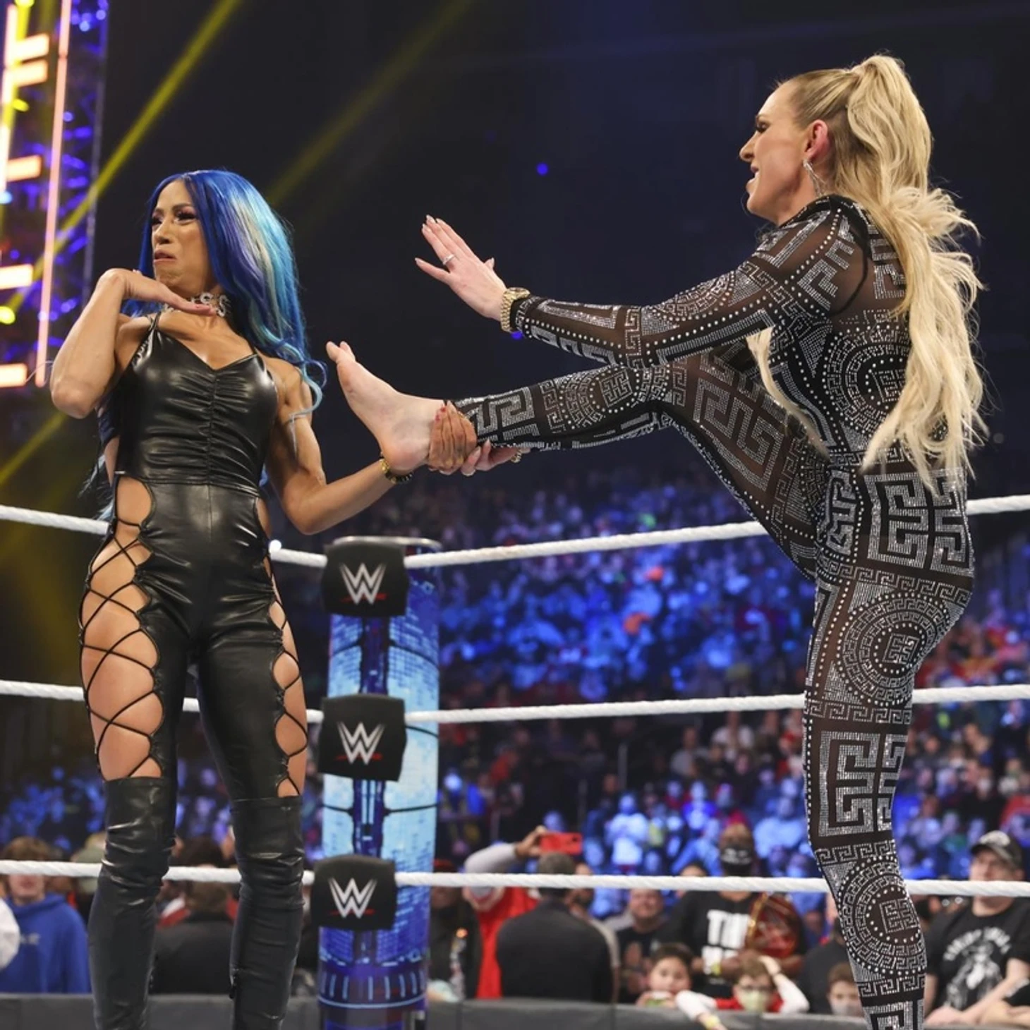Обзор WWE Friday Night SmackDown 28.01.2022, изображение №2