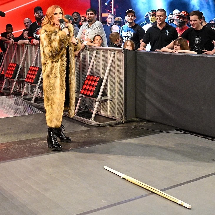 Обзор WWE Monday Night RAW 20.12.2021, изображение №26