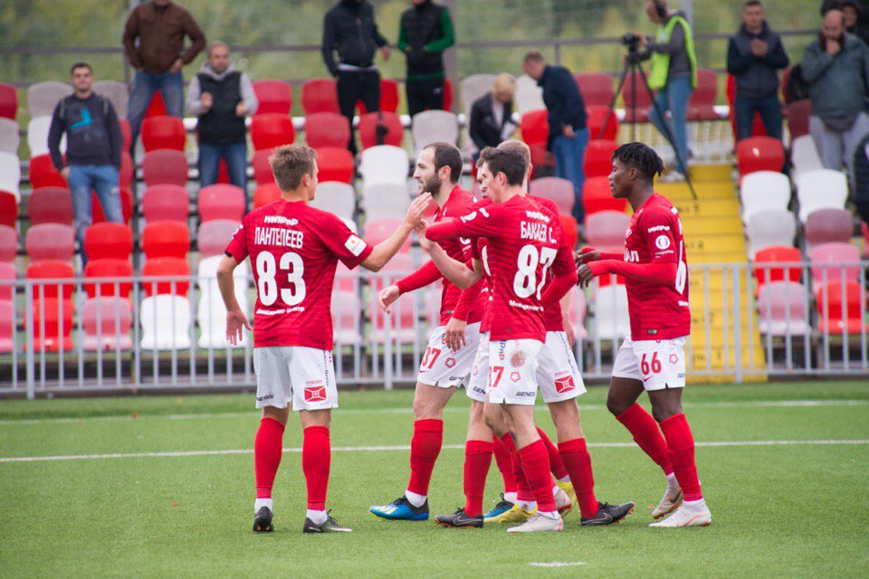 «Спартак-2»: победа над хабаровчанами на характере!