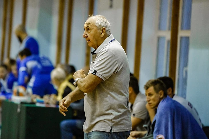 Чемпионат России. Одна интрига и три закономерности: мужской плей-офф стартовал "по расписанию", изображение №2