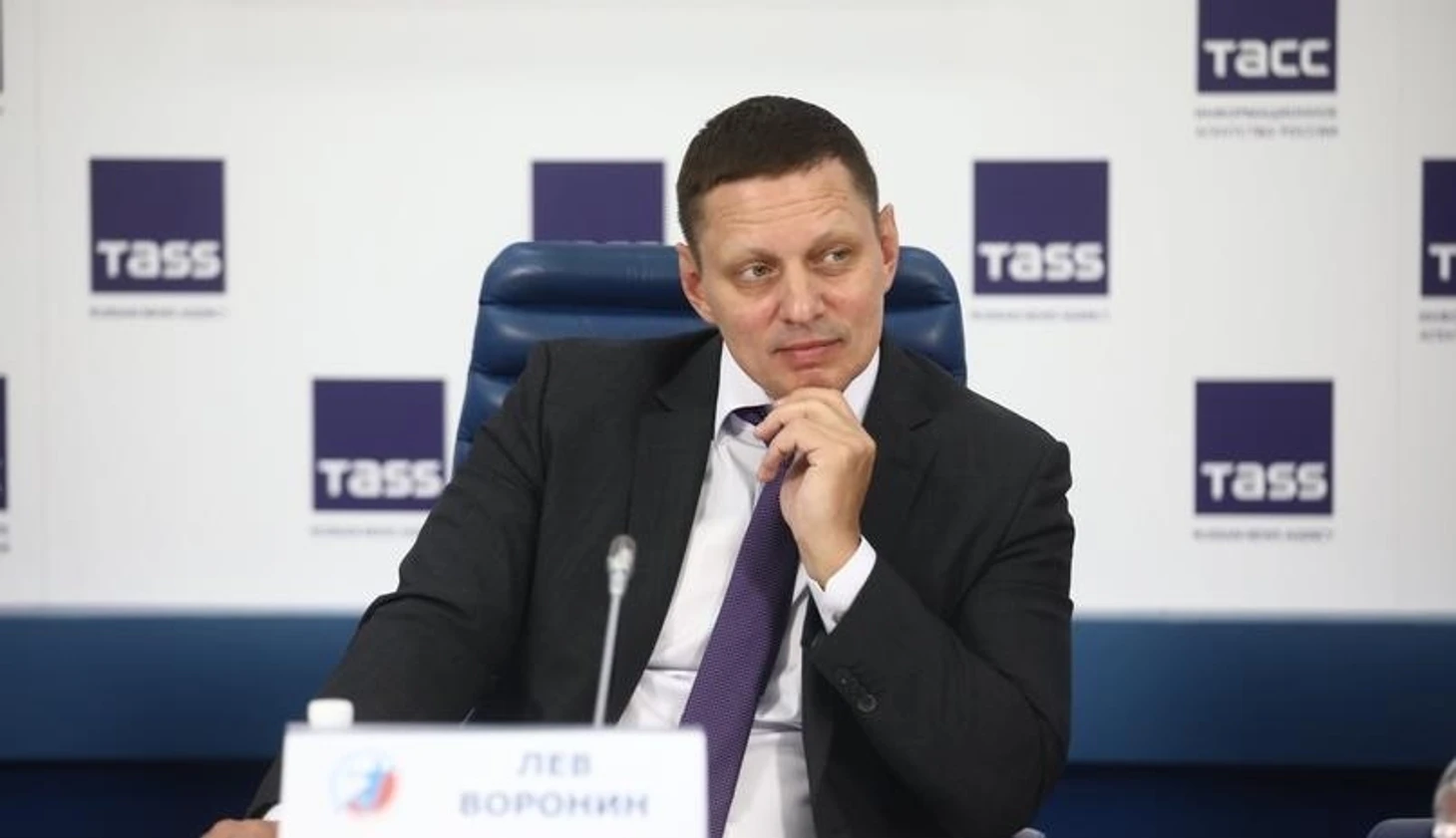 Лев Воронин: Дни, когда игру остановили. Время быстрых решений, изображение №1