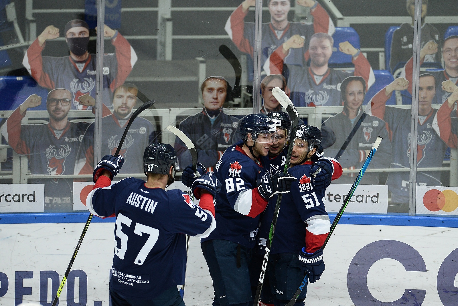 «Сухарь» Тихомирова, травма Ручкина, будущее Мельничука