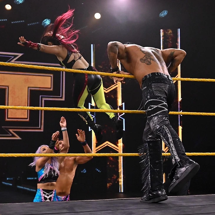 Обзор WWE NXT 30.09.2020, изображение №15