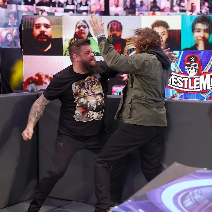 Обзор WWE SmackDown 09.04.2021, изображение №10