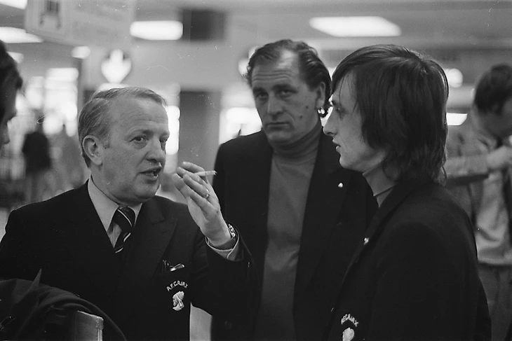 ajax back from madrid kovacs haarms and cruyff at schiphol april 26 1973