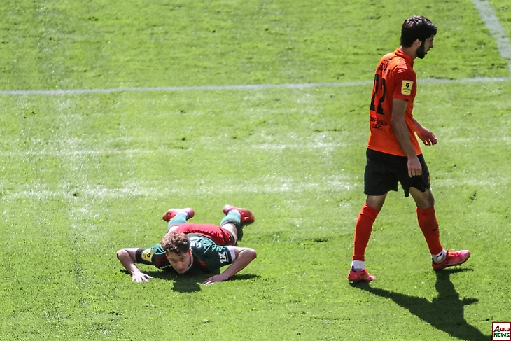 Локомотив - Урал. Фото: Дмитрий Бурдонов / Loko.News