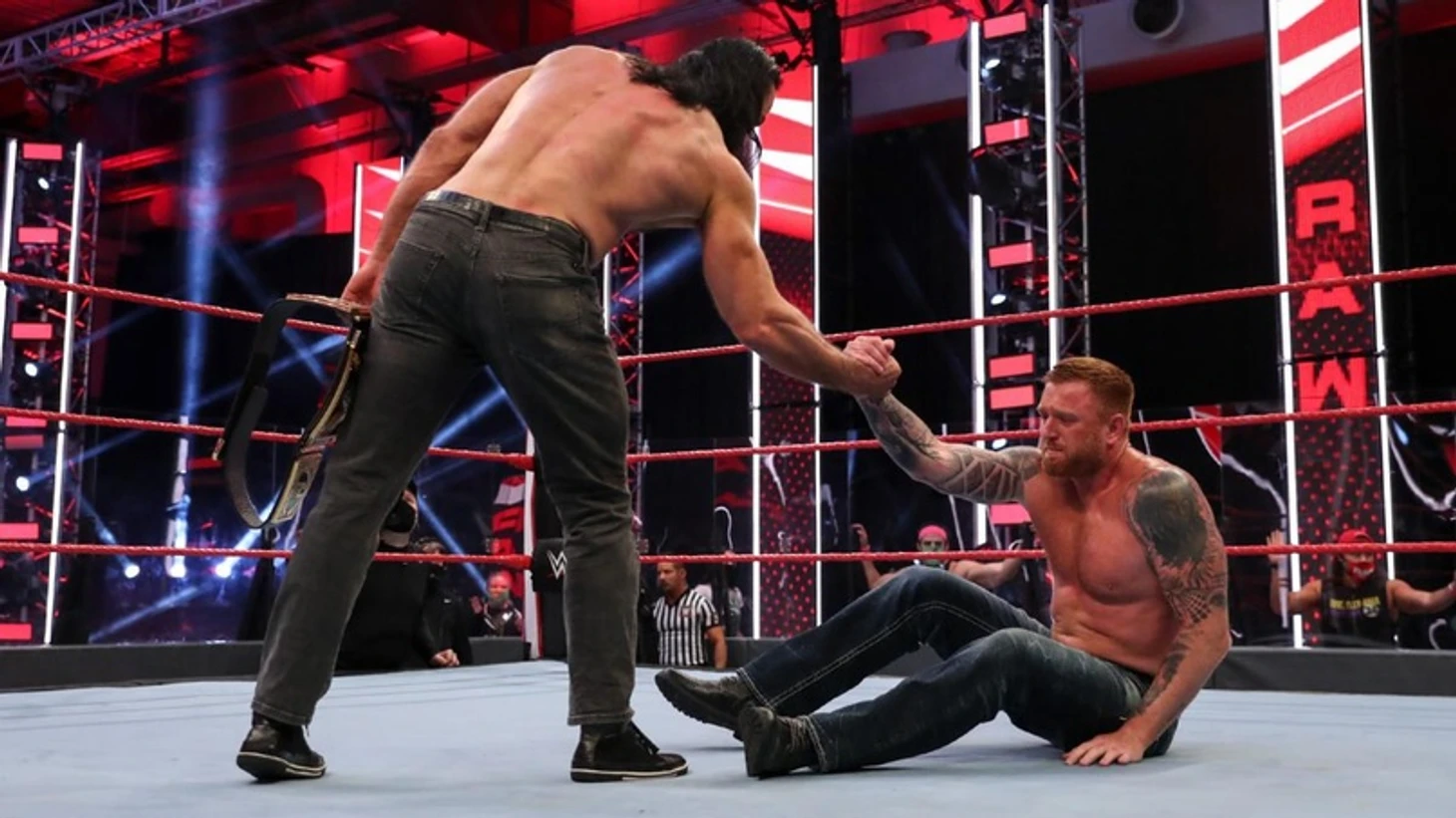 Обзор WWE Monday Night RAW 06.07.2020, изображение №5