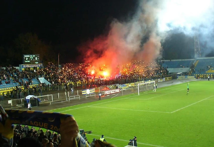 Антуражное фото с сектора фанов РСМ