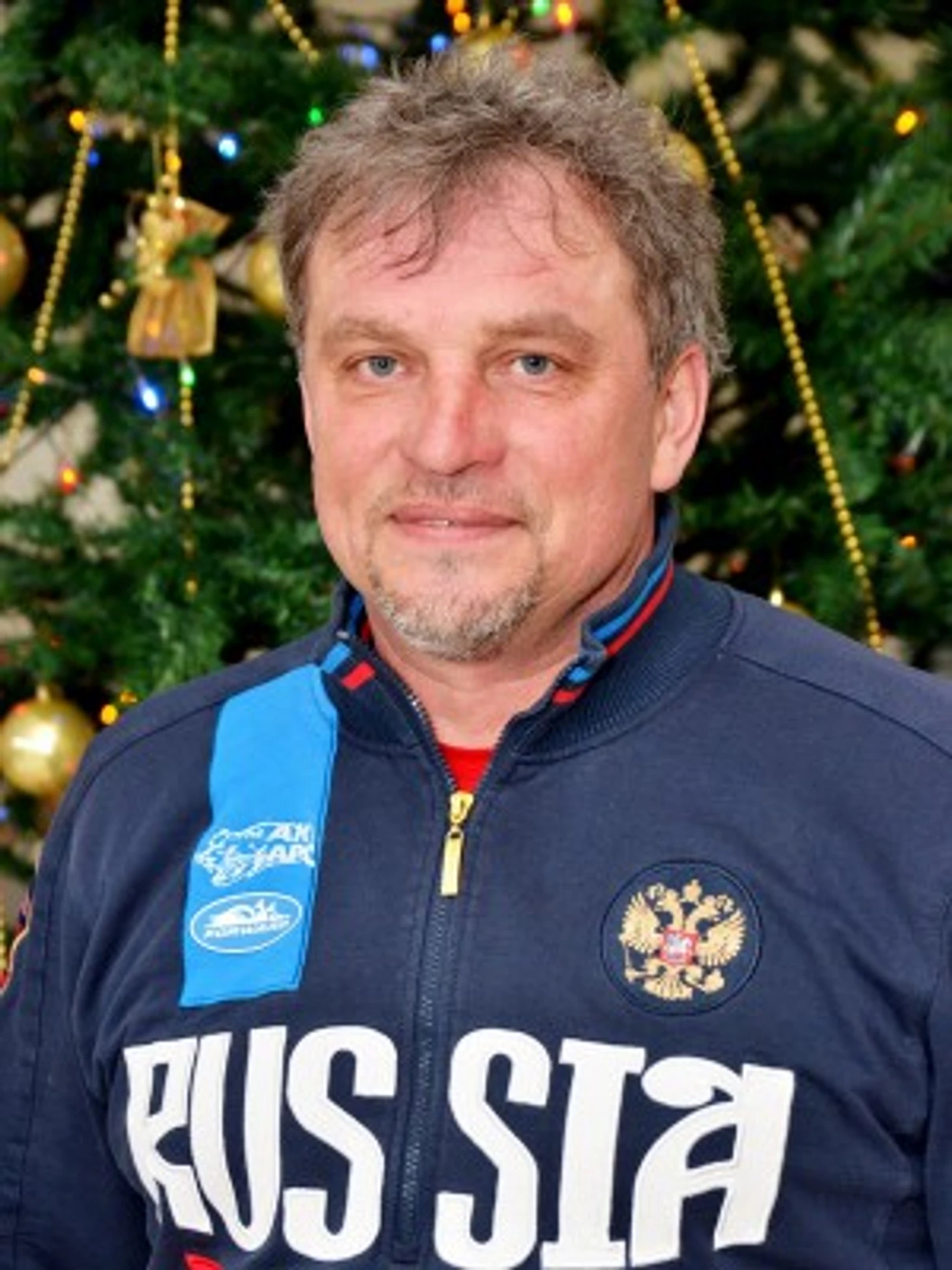 https://photobooth.cdn.sports.ru/preset/post/0/95/d489e263c49fba284613e8e0c1f05.jpeg