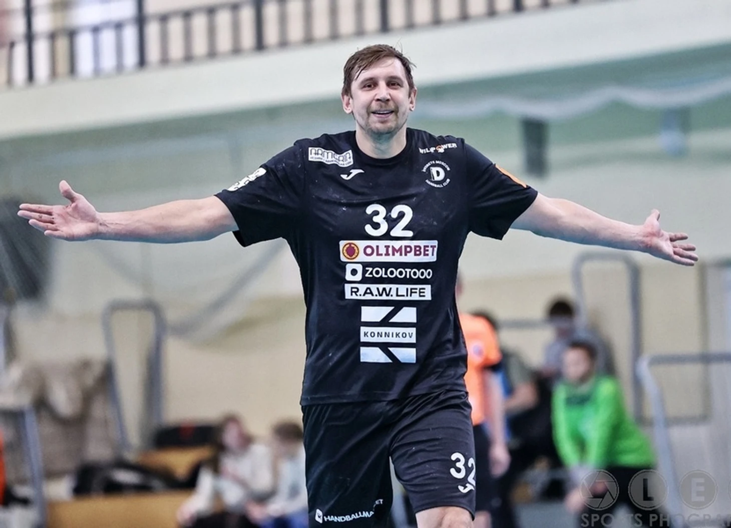 Сергей Горбок: "В игре со СКИФом установил свой антирекорд: 3 из 15. Но все равно ощущение: вау!", изображение №5