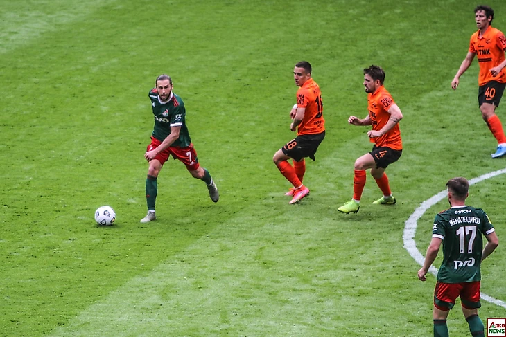 Локомотив - Урал. Фото: Дмитрий Бурдонов / Loko.News