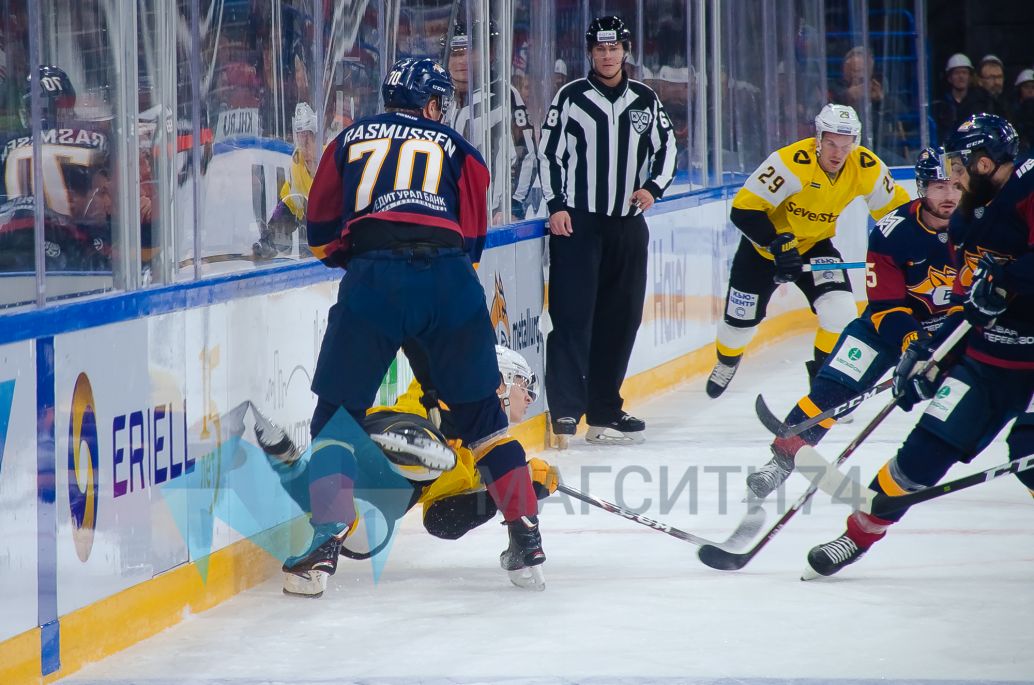 Металлургическое дерби осталось за хоккеистами Магнитки