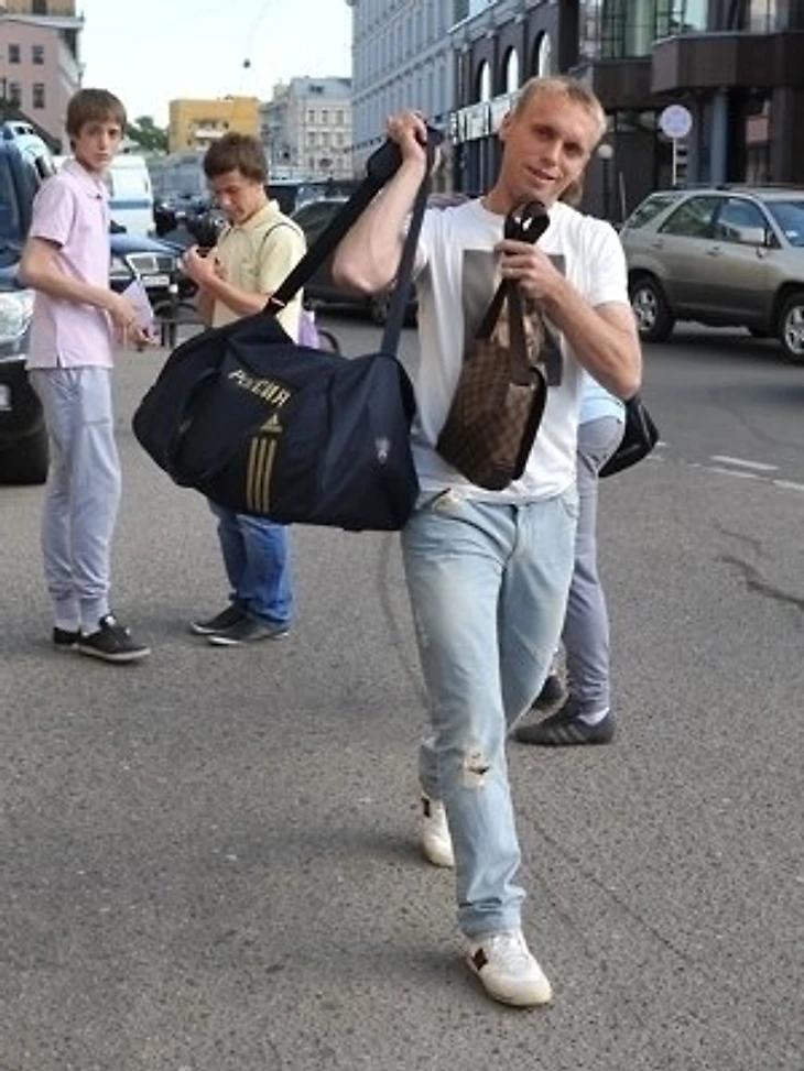 Денис Глушаков