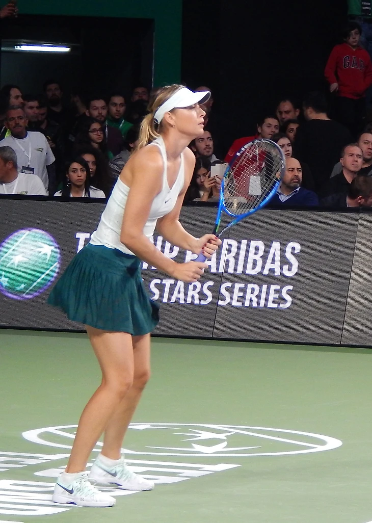 Sharapova in Istanbul 26 nov 2017