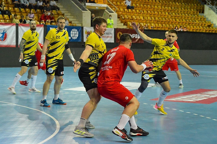 Чемпионат России. От саратовских "студентов" до уфимцев: на пятый-восьмой рассчитались буднично, изображение №1