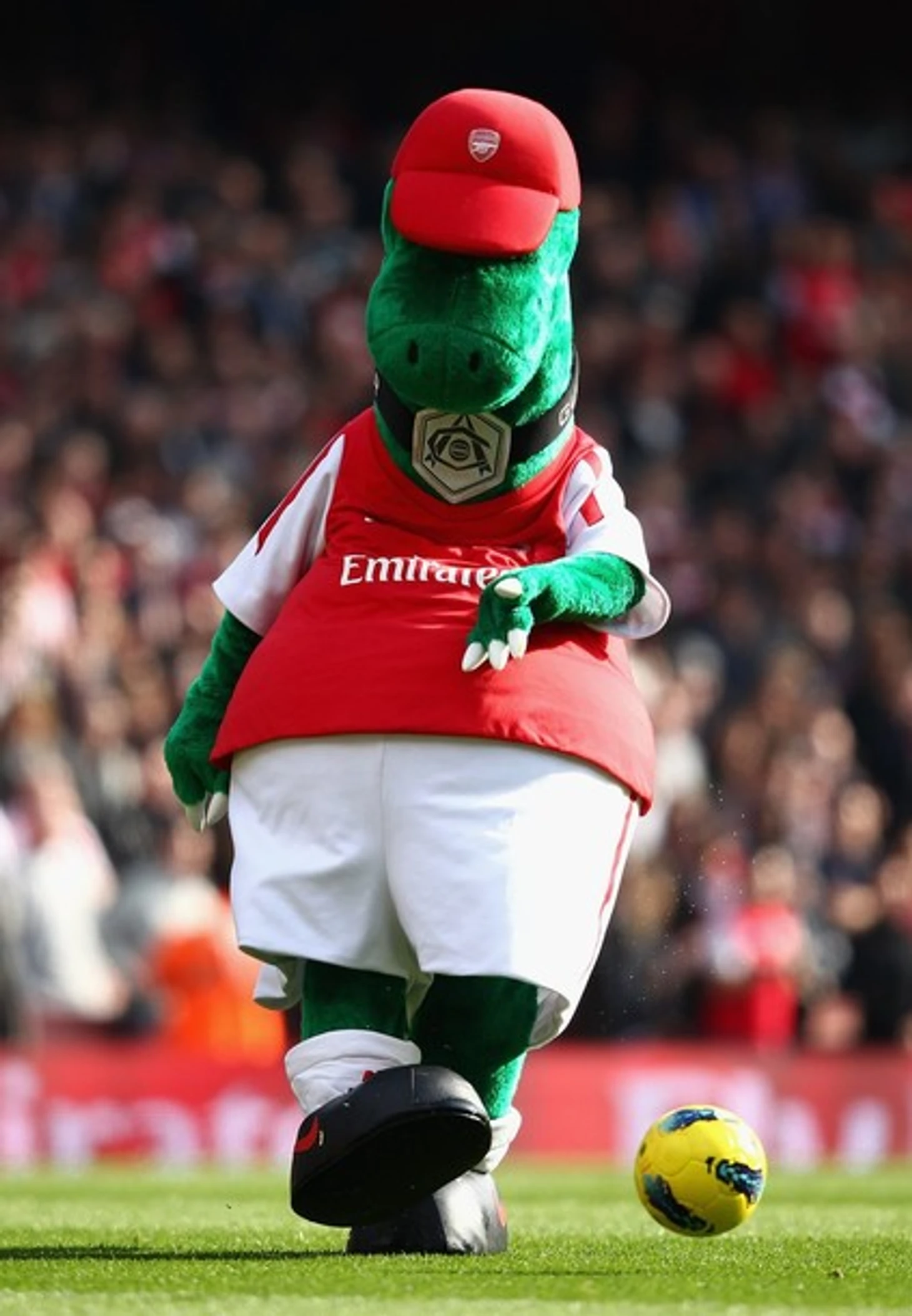 Масот Арсенал