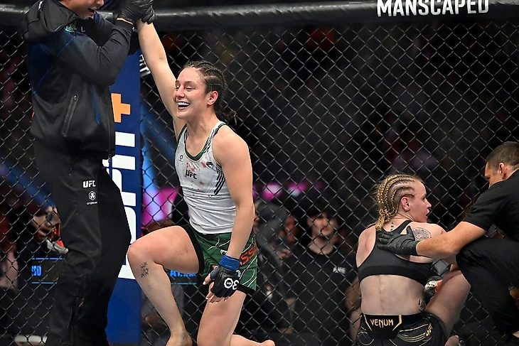 UFC: UFC 258: Grasso first Mexican woman to win title belt after submitting  Shevchenko | Marca