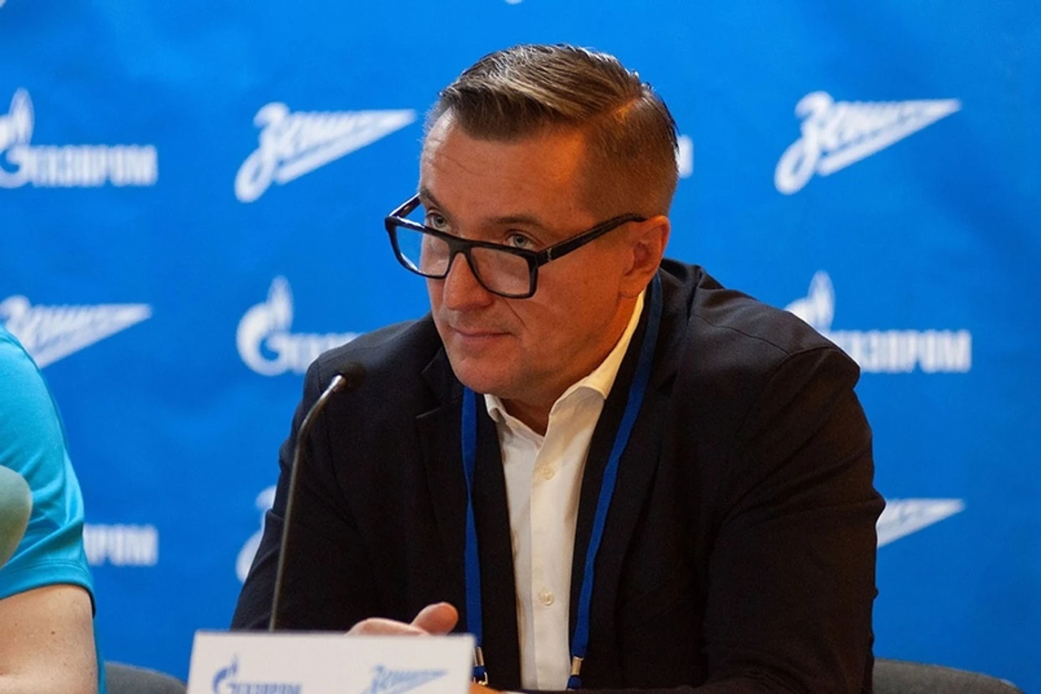Сергей Зиза: "Многие думают про заоблачные бюджеты. Но для нас главным плюсом стала стабильность", изображение №1