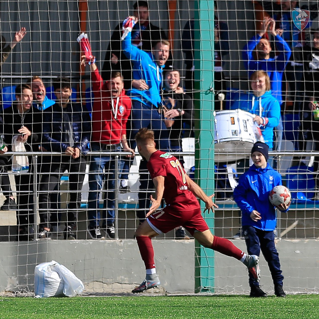 «Велес» показал первую серию документального сериала о себе