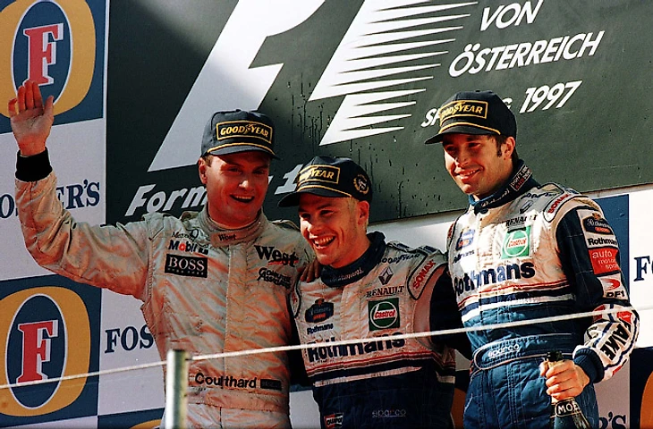 Вильнёв, Култхард и Френтцен на подиуме