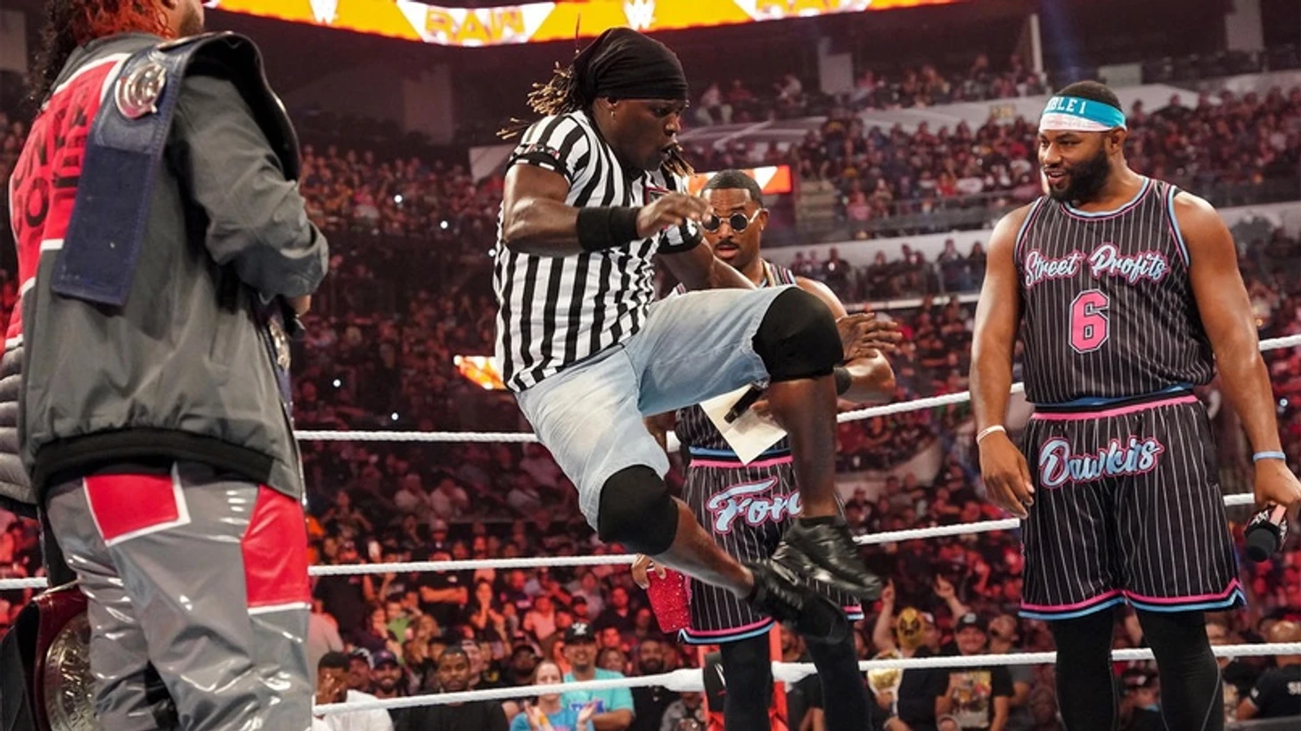 Обзор WWE Monday Night RAW 11.07.2022, изображение №26