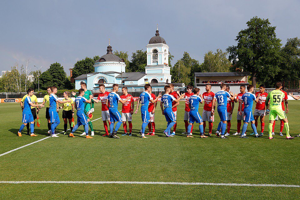 Крупная победа в первом матче межсезонья