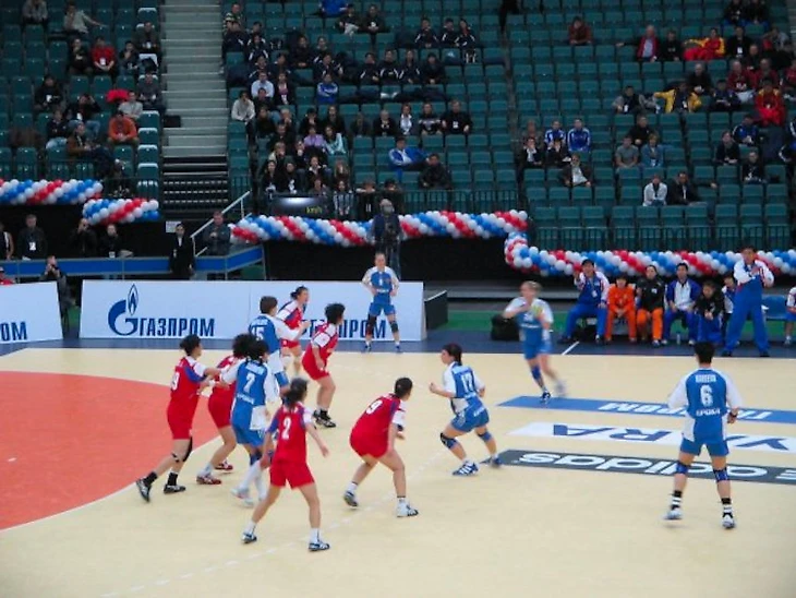 ЧМ-2005 в Санкт-Петербурге: сопровождение милиции, ледовые арены и триумфальный ход "Красной машины", изображение №7