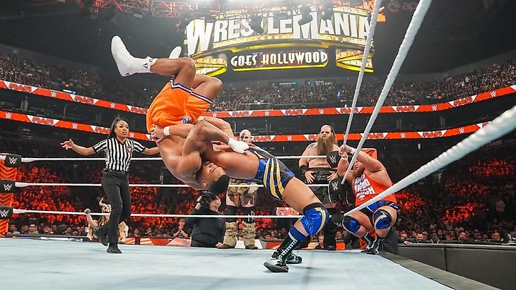 Обзор WWE Monday Night RAW 27.03.2023, изображение №16