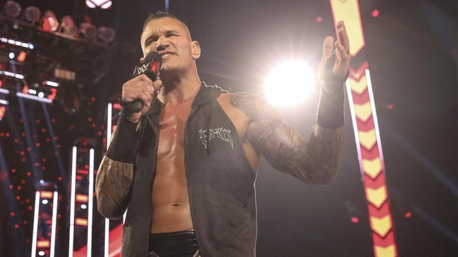 Обзор WWE Monday Night RAW 07.09.2020, изображение №2