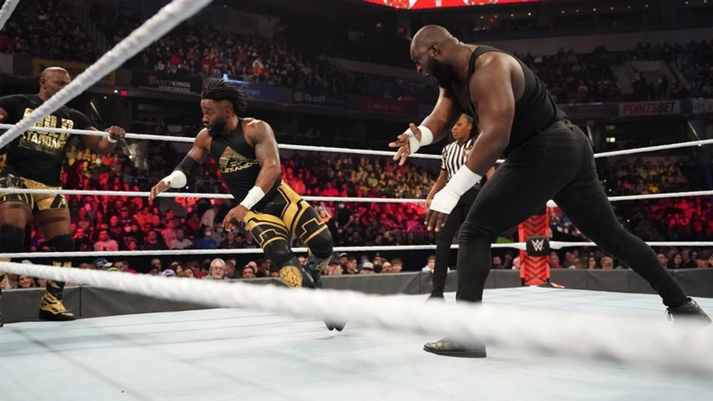Обзор WWE Monday Night RAW 14.02.2022, изображение №11