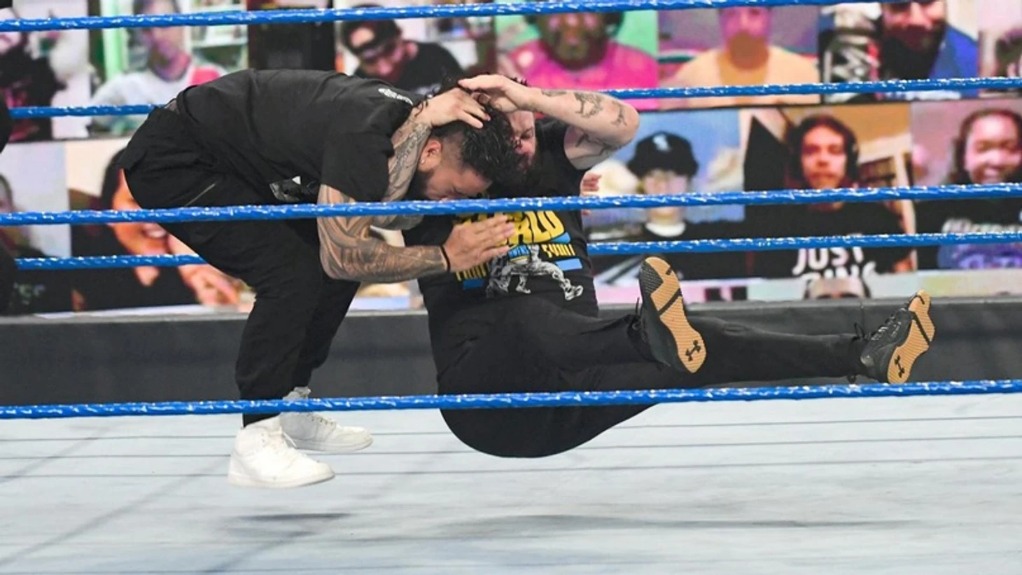 Обзор WWE Friday Night Smackdown 12.02.2021, изображение №28
