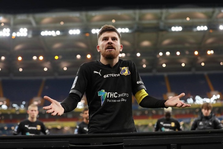 «Я не играю за бабки. Мы обосрались». Честный разговор 21-летнего Глебова с фанатами – после вылета из Кубка