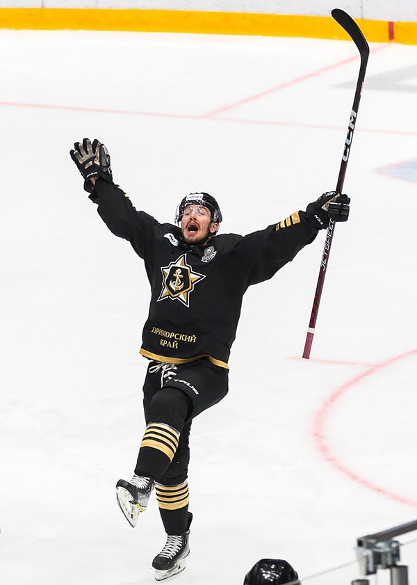 🤦‍♂️ 73 минуты без голов во Владивостоке (но игра была отличная)! «Адмирал» забрал у «Ак Барса» первую победу