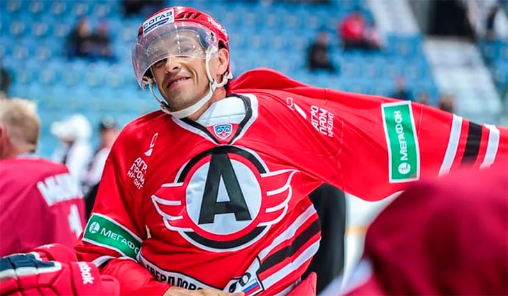 Дацюк вернулся в Екатеринбург. Это красивее, чем Ягр в Омске