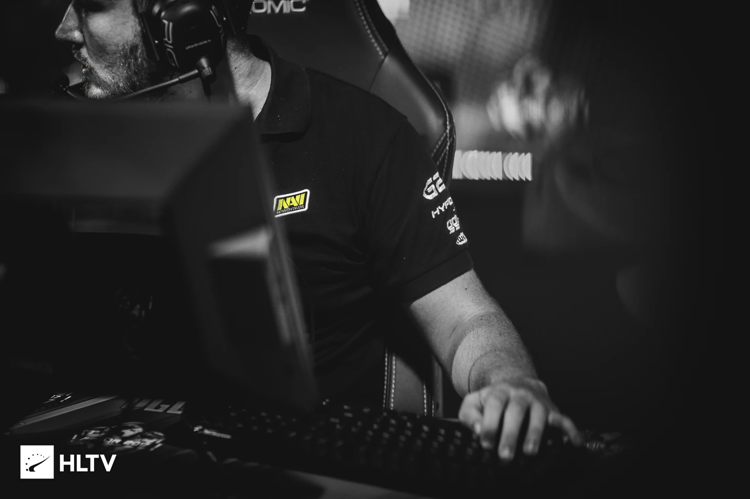 Черный день для NaVi