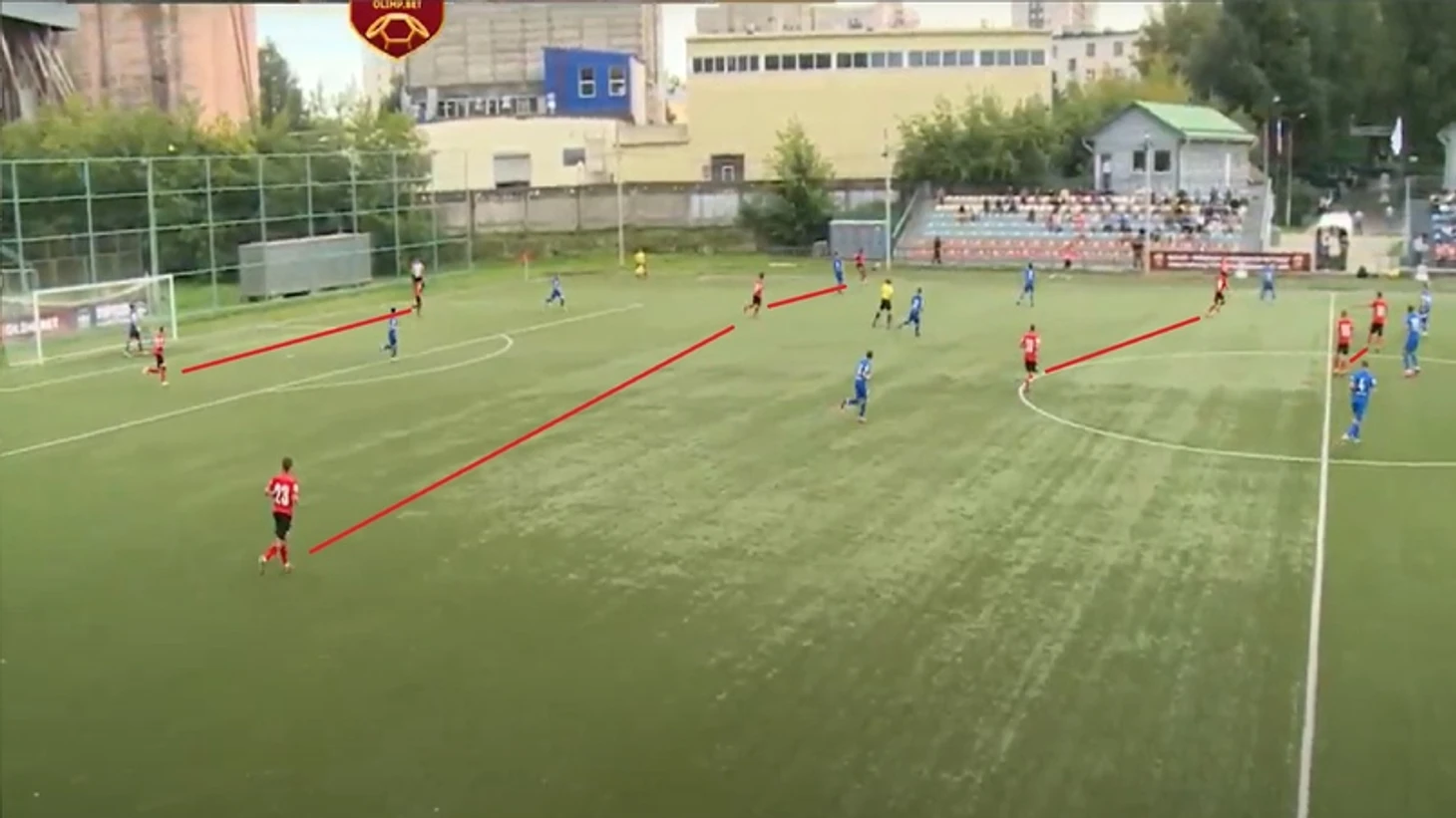 2-3-2-2 при розыгрыше от ворот, с условием сильного смещения центрального полузащитника