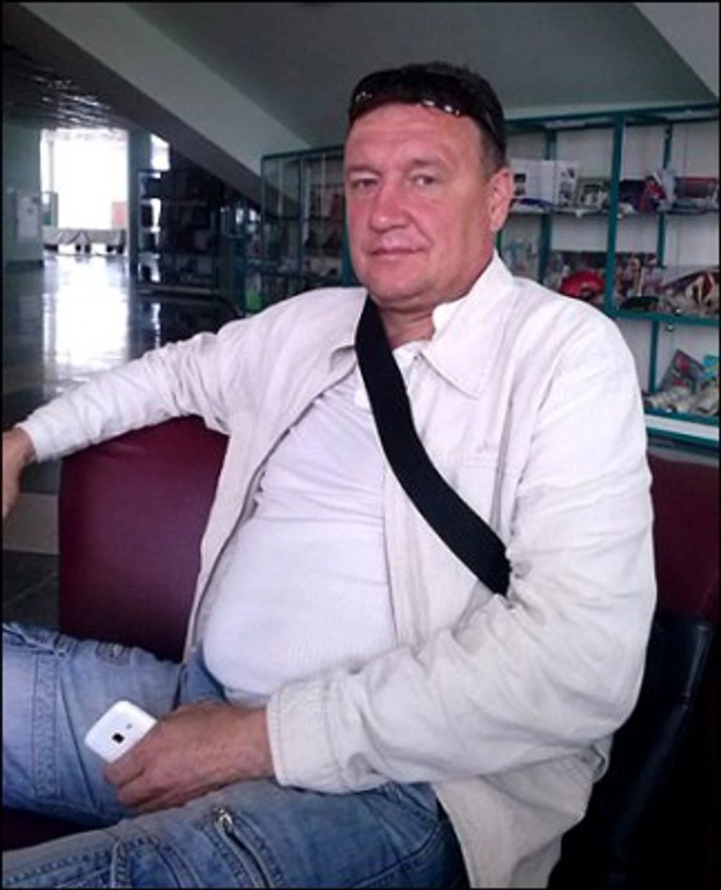 https://photobooth.cdn.sports.ru/preset/post/1/26/dcb8d45c44f518534da83e9b17f94.jpeg