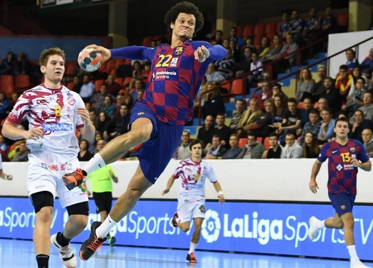 Галопом по Европе. Мы немного отдохнем и опять играть начнем, изображение №3