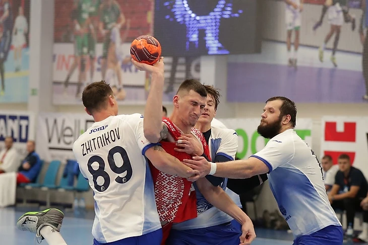 Из чего родились "минус 8"? Как прошел матч россиян и белорусов, который не увидели интернет-зрители, изображение №1