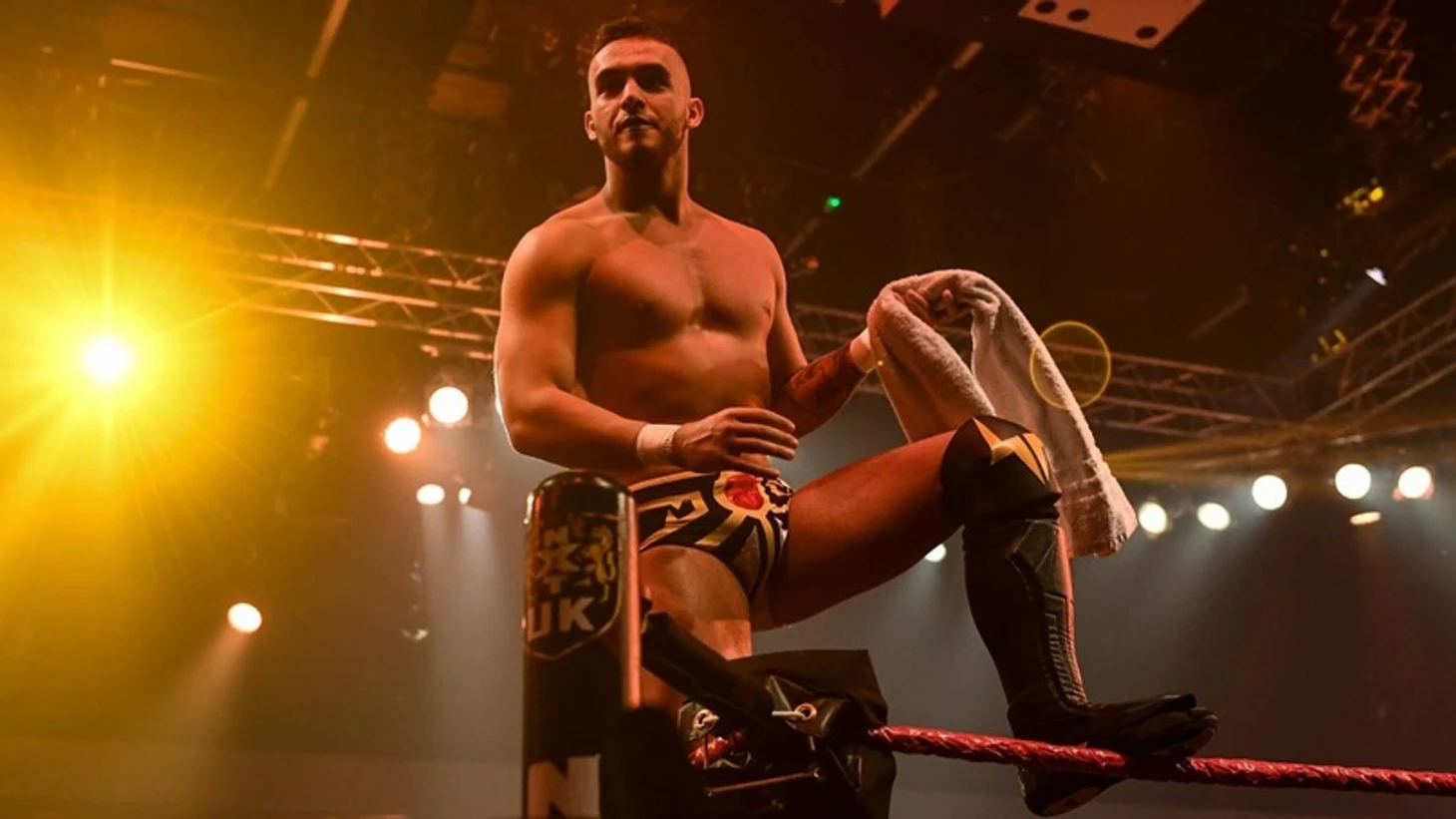 Обзор NXT UK 08.10.2020, изображение №1
